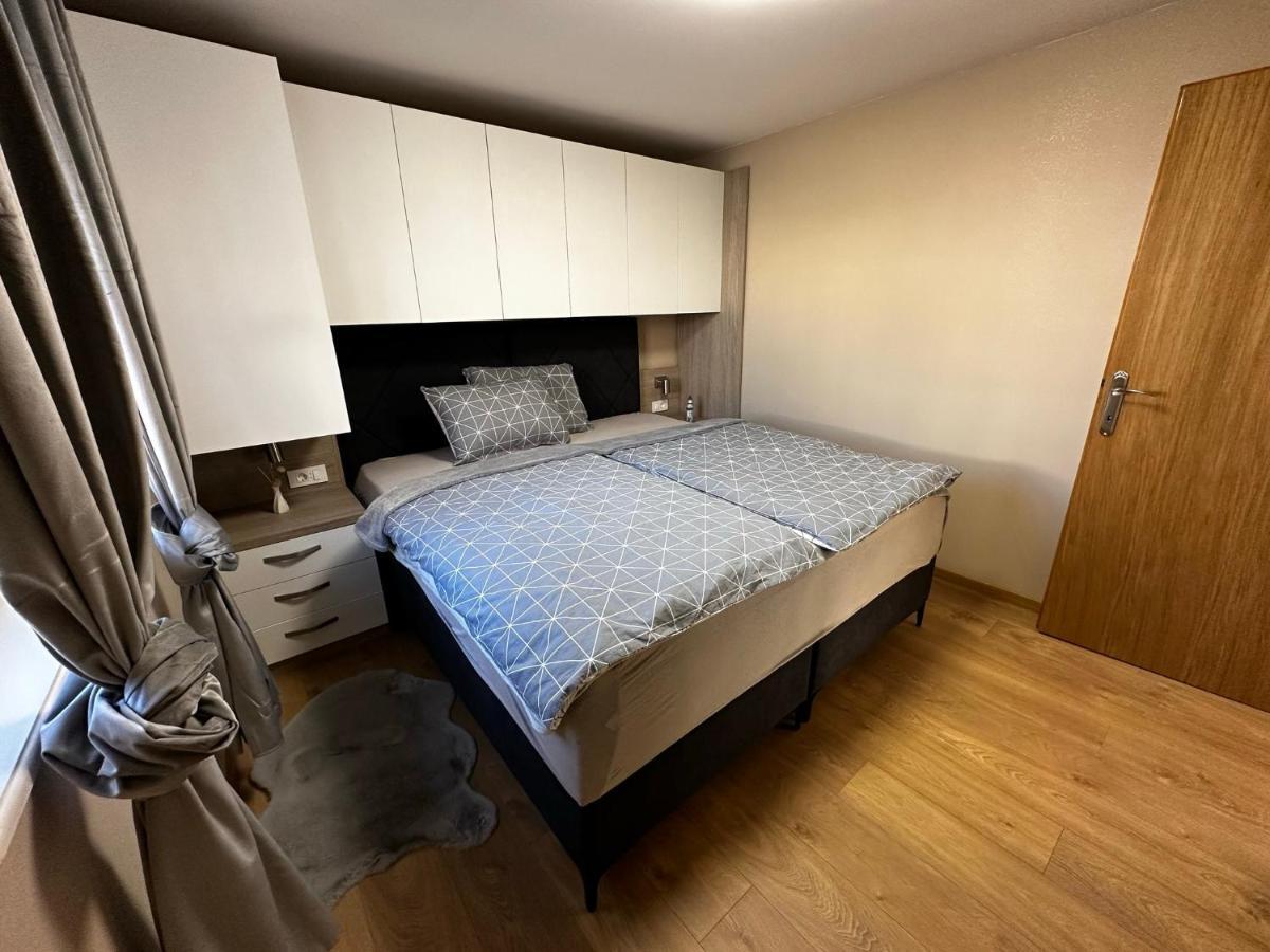 Apartman Veronika วรซี ภายนอก รูปภาพ