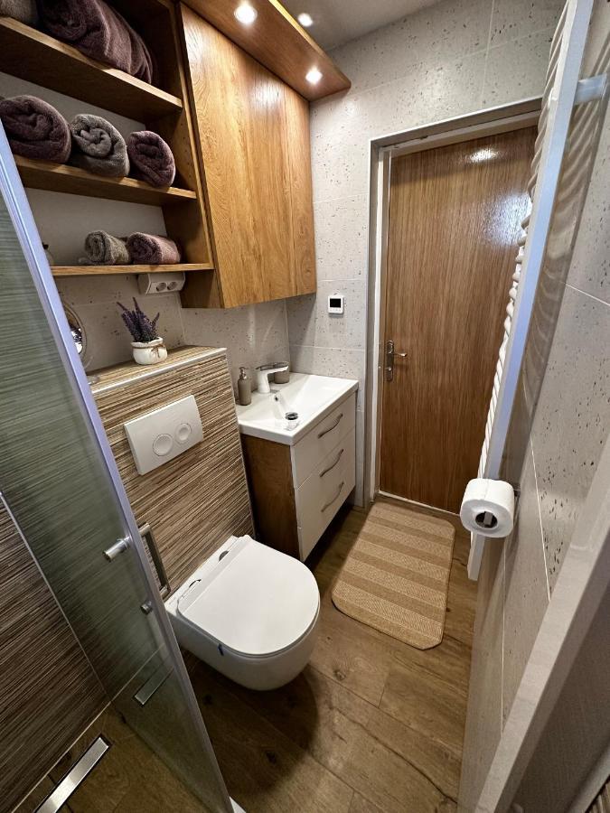 Apartman Veronika วรซี ภายนอก รูปภาพ