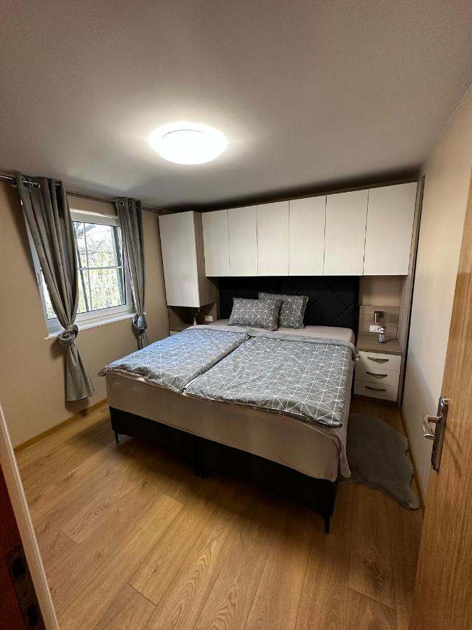 Apartman Veronika วรซี ภายนอก รูปภาพ