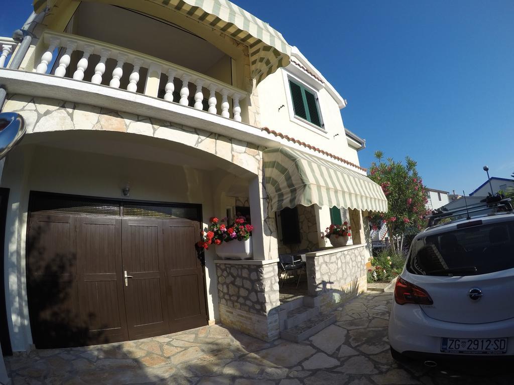Apartman Veronika วรซี ภายนอก รูปภาพ